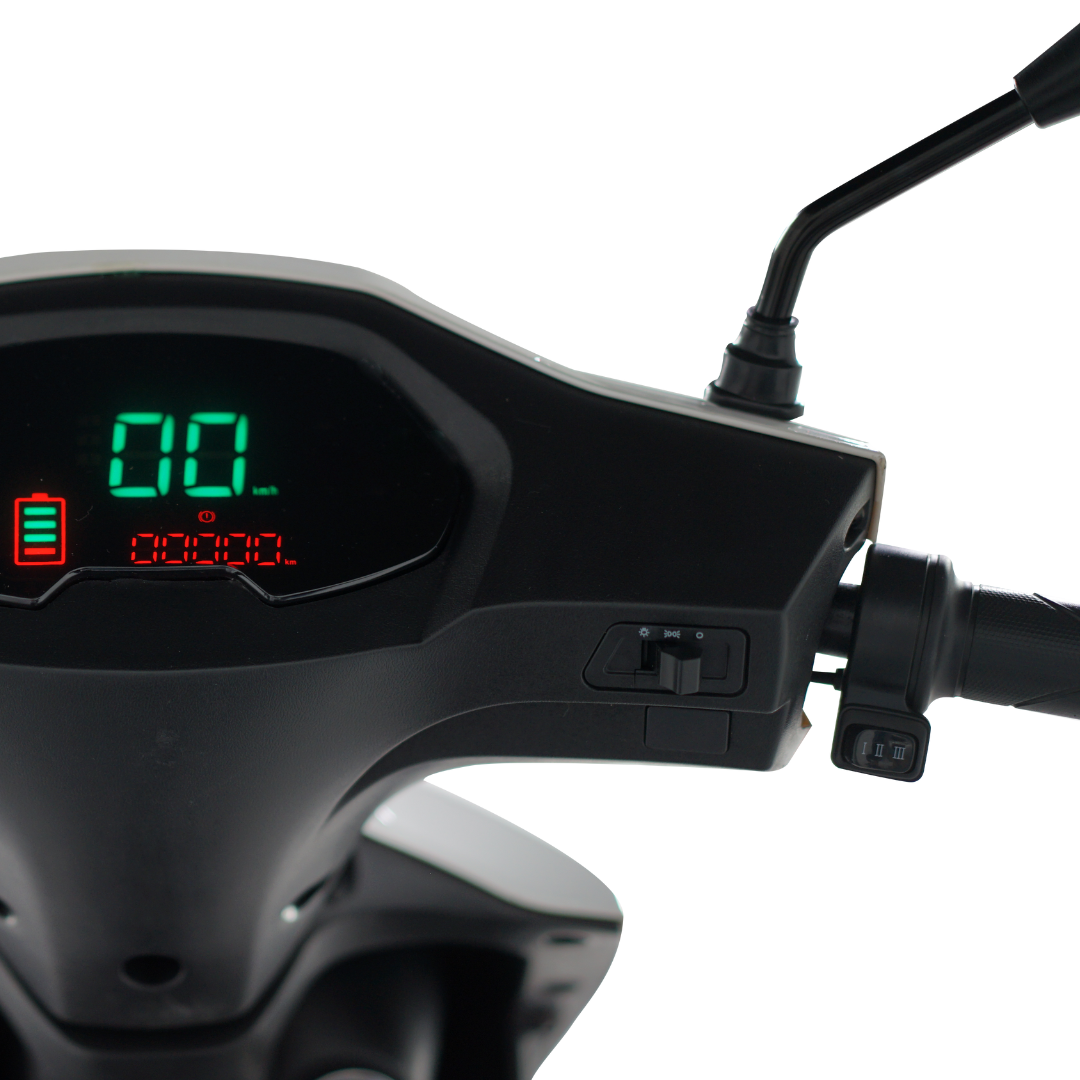 Scuter-Electric-Gentle-Electric-EcoRider-MQ4
